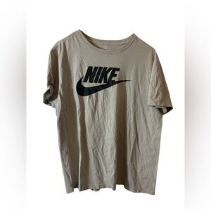 NIKE | tshirt tee shirt large